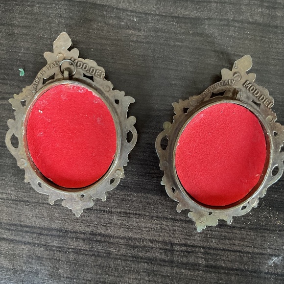 2 FOR $30 - Picture 2 of 3